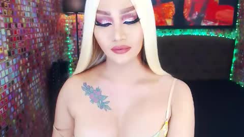 KYLIE BELLA  TS online show from 10, 2, 2025