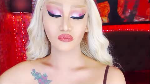 KYLIE BELLA  TS online show from 12, 3, 2025