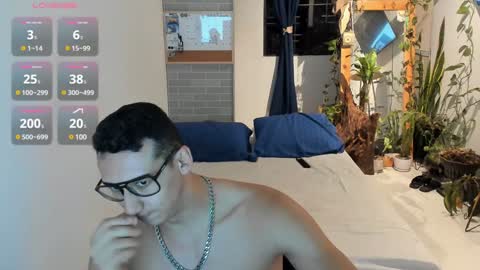 Snapshot of travis_bakerr chatting on 9, 12, 2024 travis bakerr online show from 9, 12, 2024