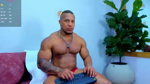 Snapshot of travis_lenox_ chatting on 12, 10, 2025 Travis online show from 12, 10, 2025