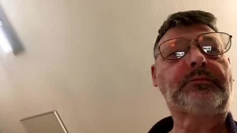 Snapshot of trebgeis1 chatting on 9, 2, 2025 trebgeis1 online show from 9, 2, 2025