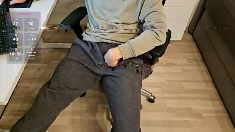 Snapshot of tree1989 chatting on 11, 11, 2025 tree1989 online show from 11, 11, 2025