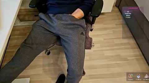 Snapshot of tree1989 chatting on 21, 2, 2026 tree1989 online show from 21, 2, 2026