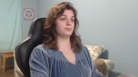 TreeJeanne online show from 9, 1, 2025