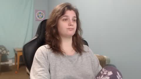 TreeJeanne online show from 20, 2, 2025