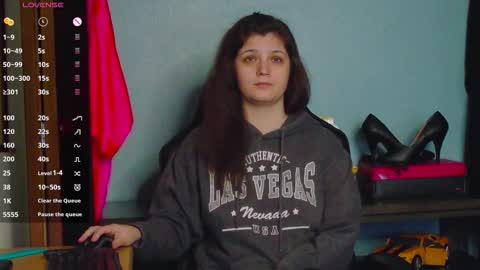 TreeJeanne online show from 3, 11, 2025