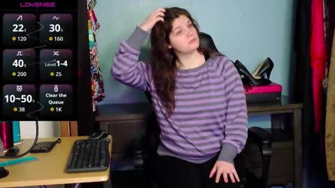 TreeJeanne online show from 22, 12, 2025