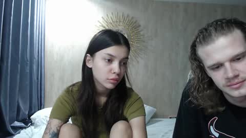 Sarah And Jon online show from 11, 12, 2024