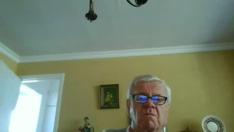 Snapshot of trekbeestje1 chatting on 20, 6, 2026 trekbeestje online show from 20, 6, 2026