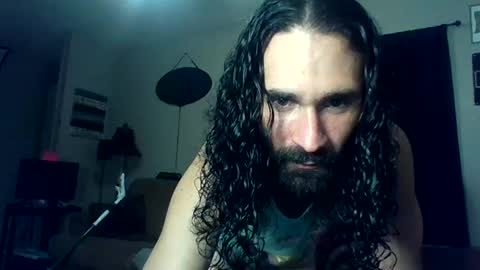 trevdv09 online show from 2, 1, 2025