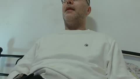 trevido4u online show from 3, 2, 2025