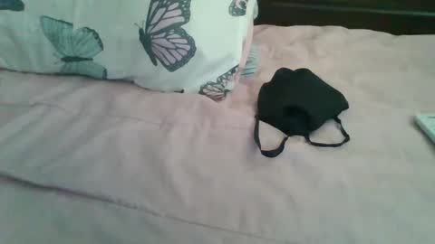 Snapshot of triana_bell chatting on 26, 2, 2025 triana_bell online show from 26, 2, 2025