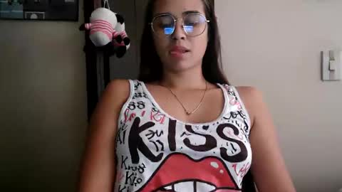 Snapshot of triana_bell chatting on 11, 6, 2026 triana_bell online show from 11, 6, 2026