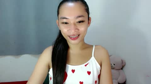 tricia_slut online show from 13, 10, 2025