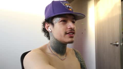 - trieone online show from 23, 9, 2025