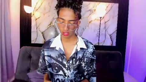 Snapshot of triiangel_latinboy chatting on 13, 6, 2026 Johan online show from 13, 6, 2026