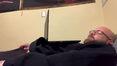 triller402 online show from 11, 1, 2026