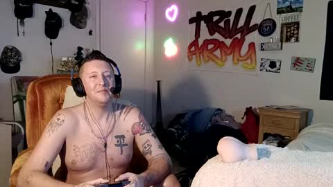 trillnonymau5 online show from 16, 12, 2024