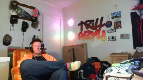 trillnonymau5 online show from 8, 1, 2025