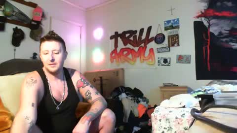 trillnonymau5 online show from 13, 1, 2025