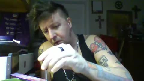 trillnonymau5 online show from 26, 1, 2025