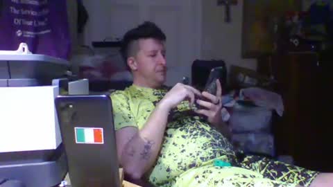 trillnonymau5 online show from 15, 2, 2025