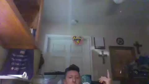 trillnonymau5 online show from 15, 2, 2025