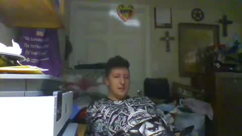 trillnonymau5 online show from 22, 2, 2025