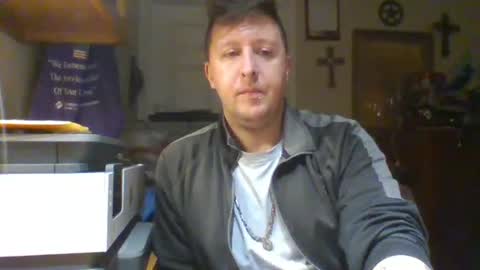 trillnonymau5 online show from 23, 2, 2025