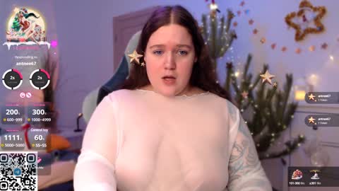 Snapshot of trinititi chatting on 25, 12, 2024 Tina online show from 25, 12, 2024