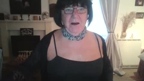 Snapshot of trinity1011 chatting on 7, 12, 2024 trinity1011 online show from 7, 12, 2024