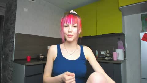 Snapshot of tripsstrar chatting on 2, 4, 2026 trippy online show from 2, 4, 2026