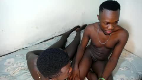 Trisboo5 online show from 7, 12, 2024