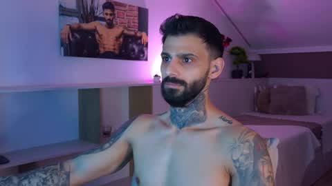 Trystan Grey online show from 18, 2, 2026