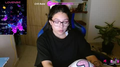 Snapshot of trixie_tangg chatting on 30, 4, 2026 Kitty online show from 30, 4, 2026