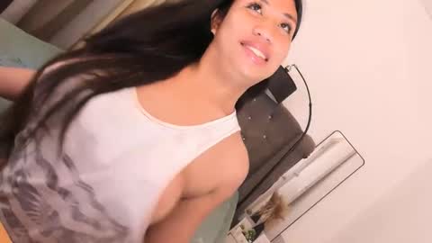 Snapshot of trixiebayeseraa chatting on 10, 11, 2025 trixiebayeseraa online show from 10, 11, 2025