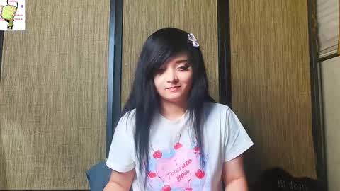 trixiedoescamcam online show from 28, 2, 2026