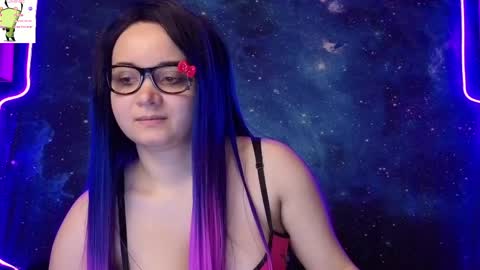 Snapshot of trixiedoescamcam chatting on 28, 4, 2026 trixiedoescamcam online show from 28, 4, 2026