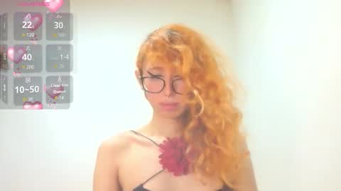 Snapshot of trixy_roses chatting on 30, 11, 2025 Trixy Rose online show from 30, 11, 2025