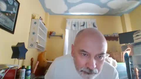 Snapshot of trodgers136 chatting on 22, 2, 2025 TRodgers online show from 22, 2, 2025