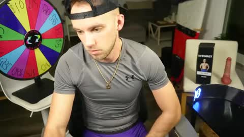 Troy Green online show from 7, 1, 2025