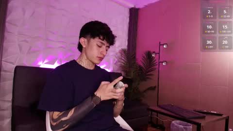 Troy online show from 2, 12, 2025