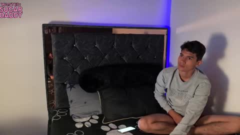 troye_lex online show from 17, 9, 2025