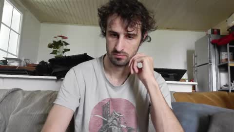 Snapshot of trucdeoufouf chatting on 2, 2, 2025 trucdeoufouf online show from 2, 2, 2025