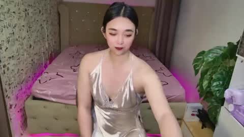 ts_yoshi_ online show from 14, 5, 2026