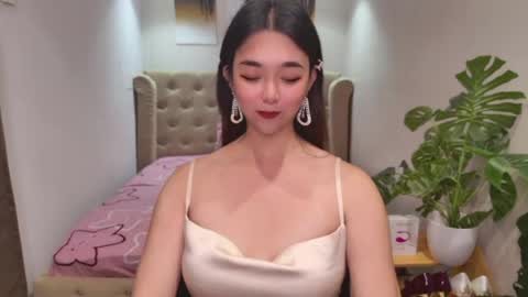 ts_yoshi_ online show from 9, 7, 2026
