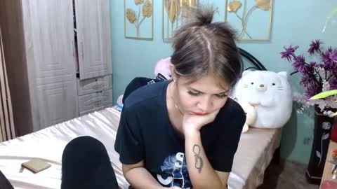 Snapshot of tsempress chatting on 8, 2, 2025 SHENA online show from 8, 2, 2025