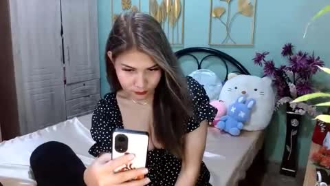 Snapshot of tsempress chatting on 9, 2, 2025 SHENA online show from 9, 2, 2025