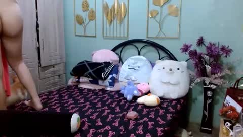 Snapshot of tsempress chatting on 17, 2, 2025 SHENA online show from 17, 2, 2025