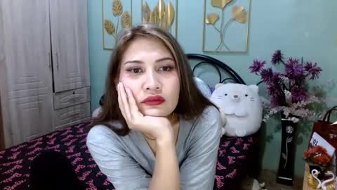 Snapshot of tsempress chatting on 17, 2, 2025 SHENA online show from 17, 2, 2025